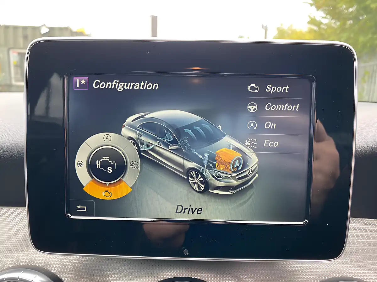 Used 2017 Mercedes-Benz Cla Sport White - Interior and Exterior details 7