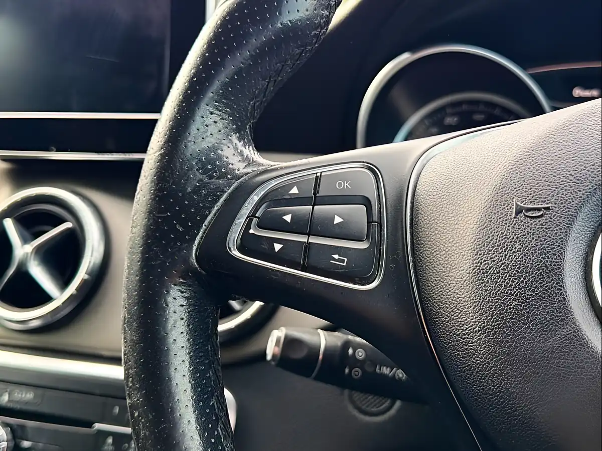 Used 2017 Mercedes-Benz Cla Sport White - Interior and Exterior details 12