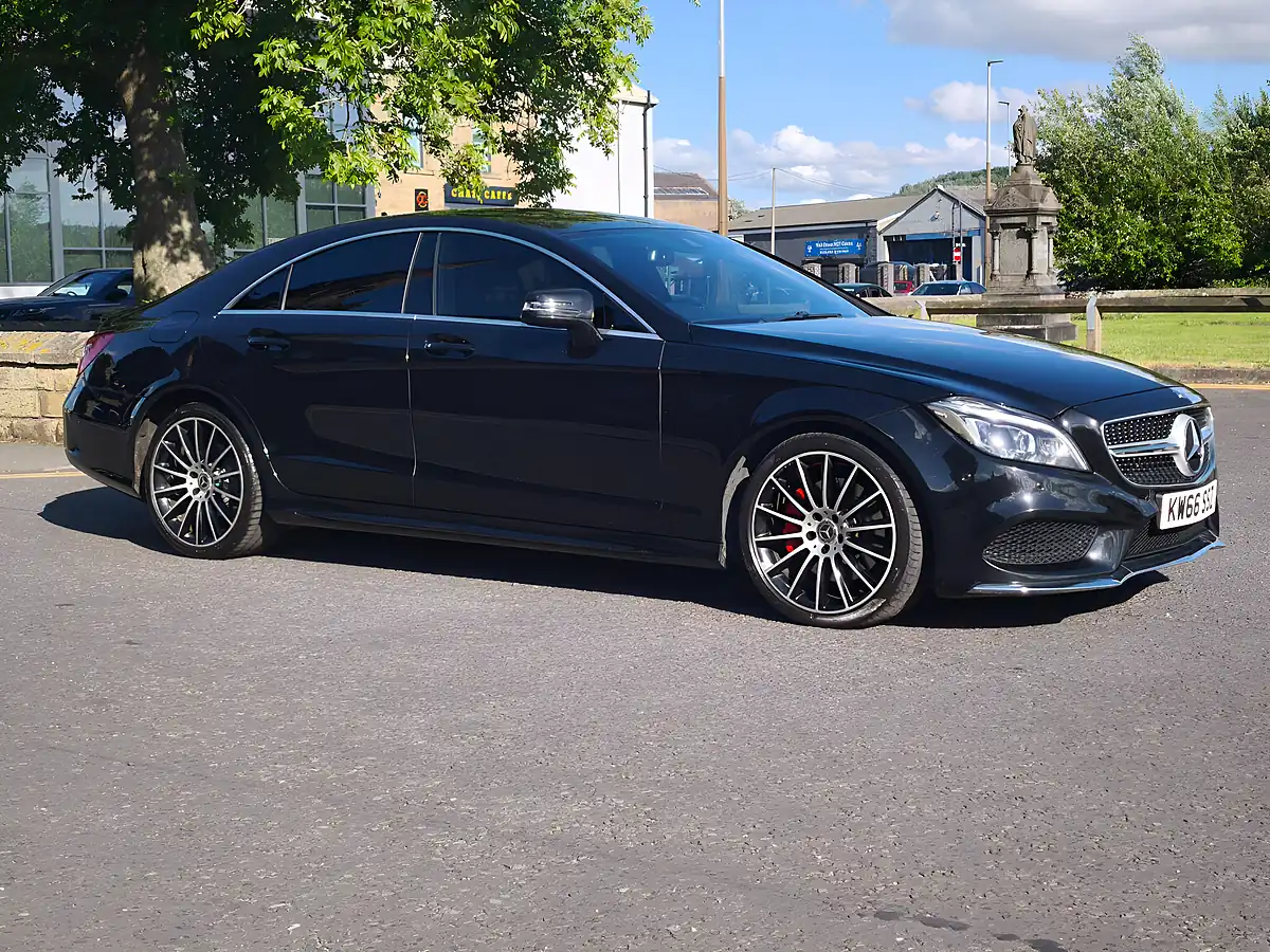 Used 2017 Mercedes-Benz Cls AMG Line (premium) Black - Interior and Exterior details 10