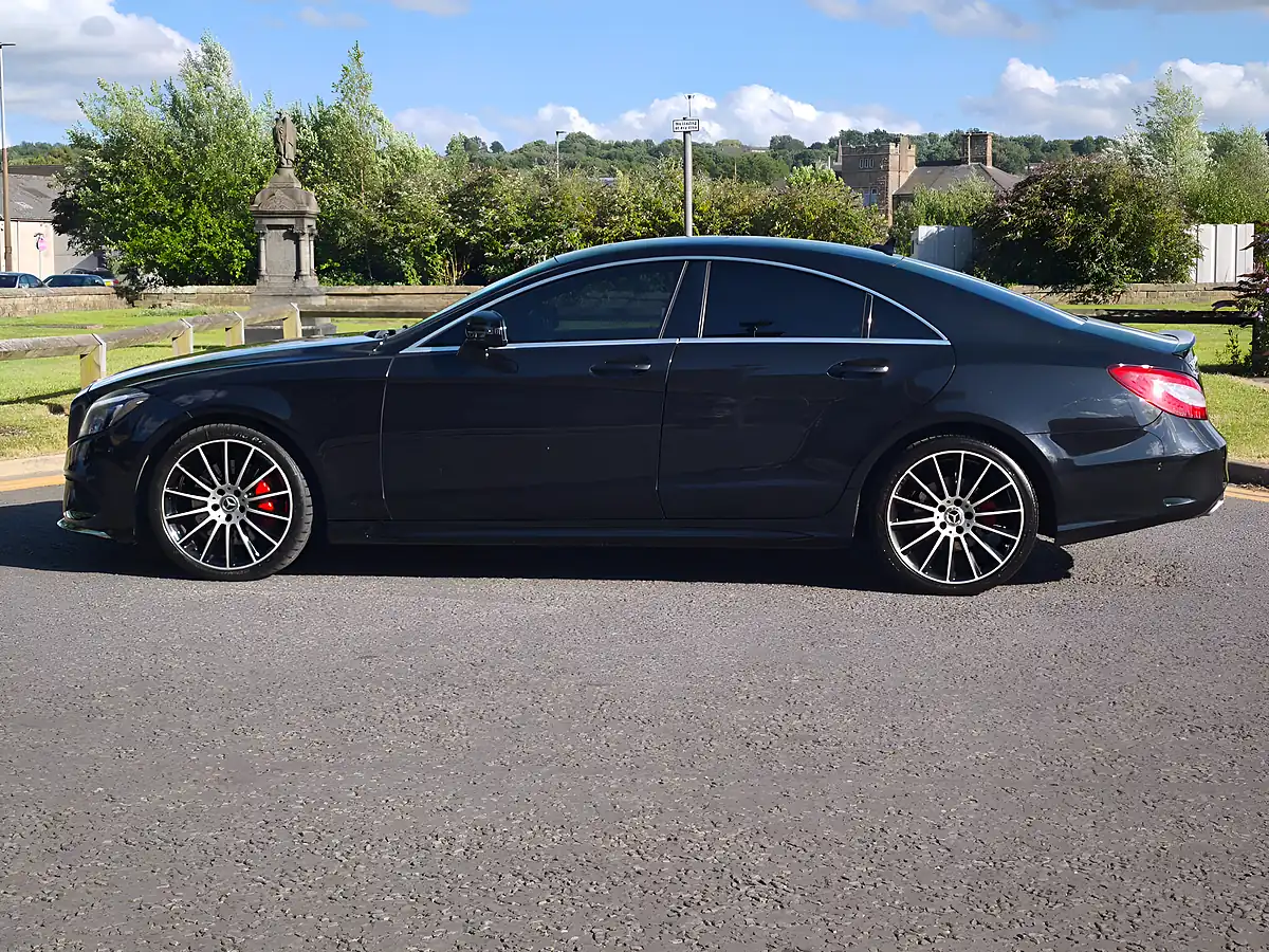 Used 2017 Mercedes-Benz Cls AMG Line (premium) Black - Interior and Exterior details 17