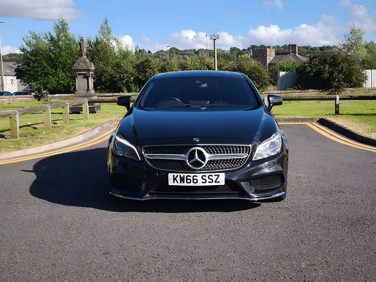 Used 2017 Mercedes-Benz Cls AMG Line (premium) Black - Interior and Exterior details 6