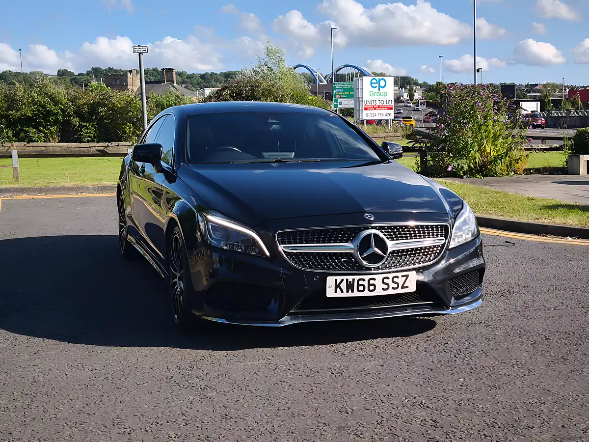 Used 2017 Mercedes-Benz Cls AMG Line (premium) Black - Interior and Exterior details 7