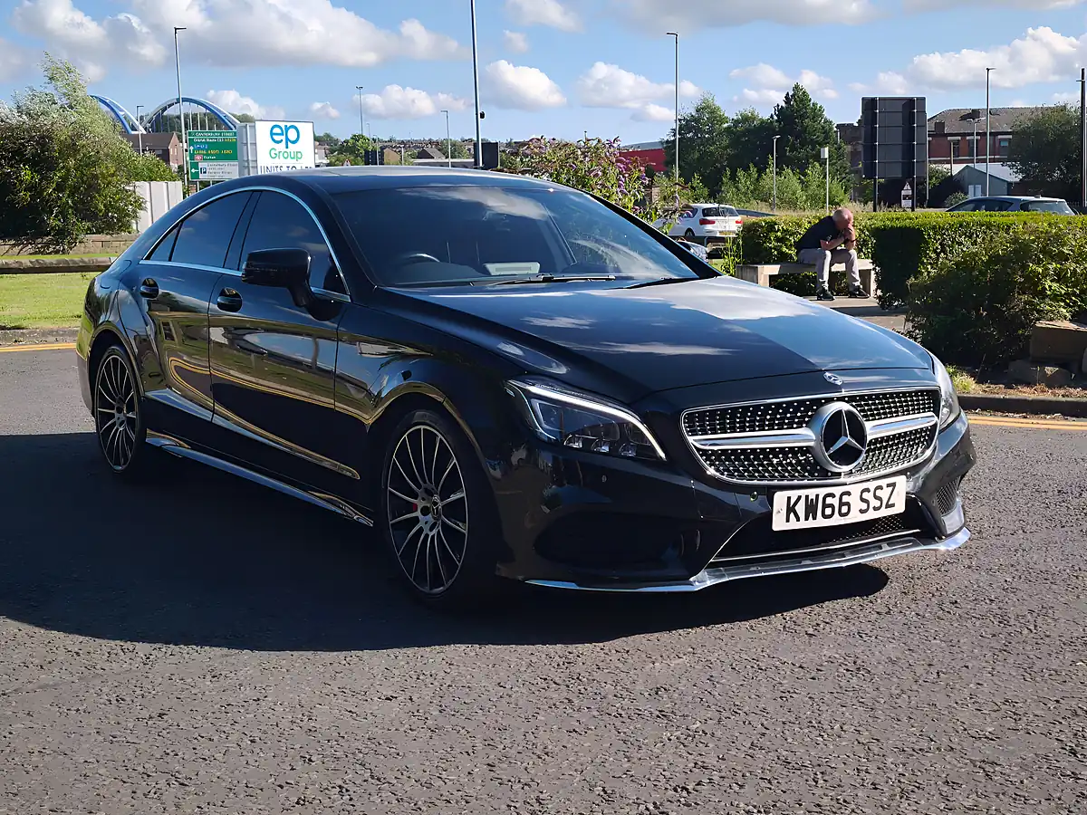 Used 2017 Mercedes-Benz Cls AMG Line (premium) Black - Interior and Exterior details 9