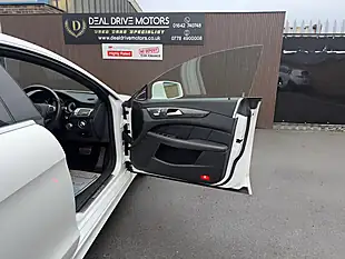 Used 2017 Mercedes-Benz Cls AMG Line (premium Plus) White - Interior and Exterior details 12