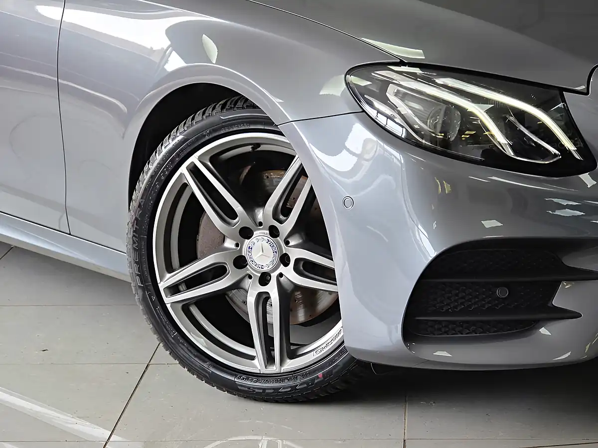 Used 2017 Mercedes-Benz E-Class AMG Line Grey - Interior and Exterior details 7
