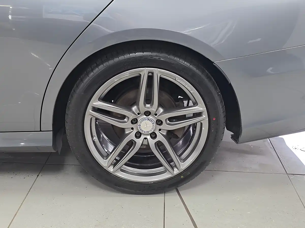 Used 2017 Mercedes-Benz E-Class AMG Line Grey - Interior and Exterior details 8