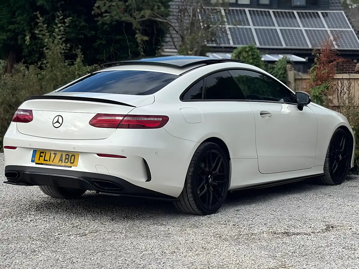 Used 2017 Mercedes-Benz E Class AMG Line (premium Plus) White - Interior and Exterior details 9