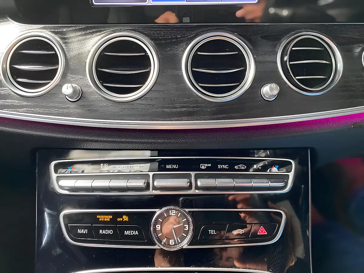 Used 2017 Mercedes-Benz E Class AMG Line (premium) Silver - Interior and Exterior details 12