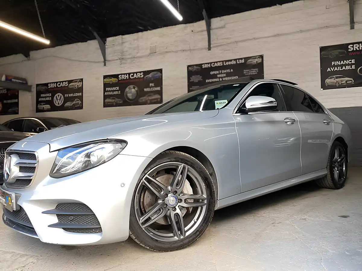 Used 2017 Mercedes-Benz E Class AMG Line (premium) Silver - Interior and Exterior details 4