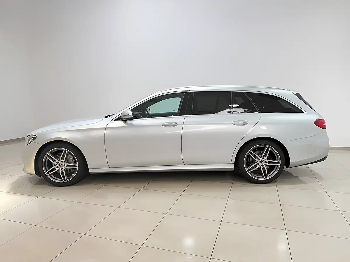 Used 2017 Mercedes-Benz E-Class AMG Line Silver - Interior and Exterior details 6
