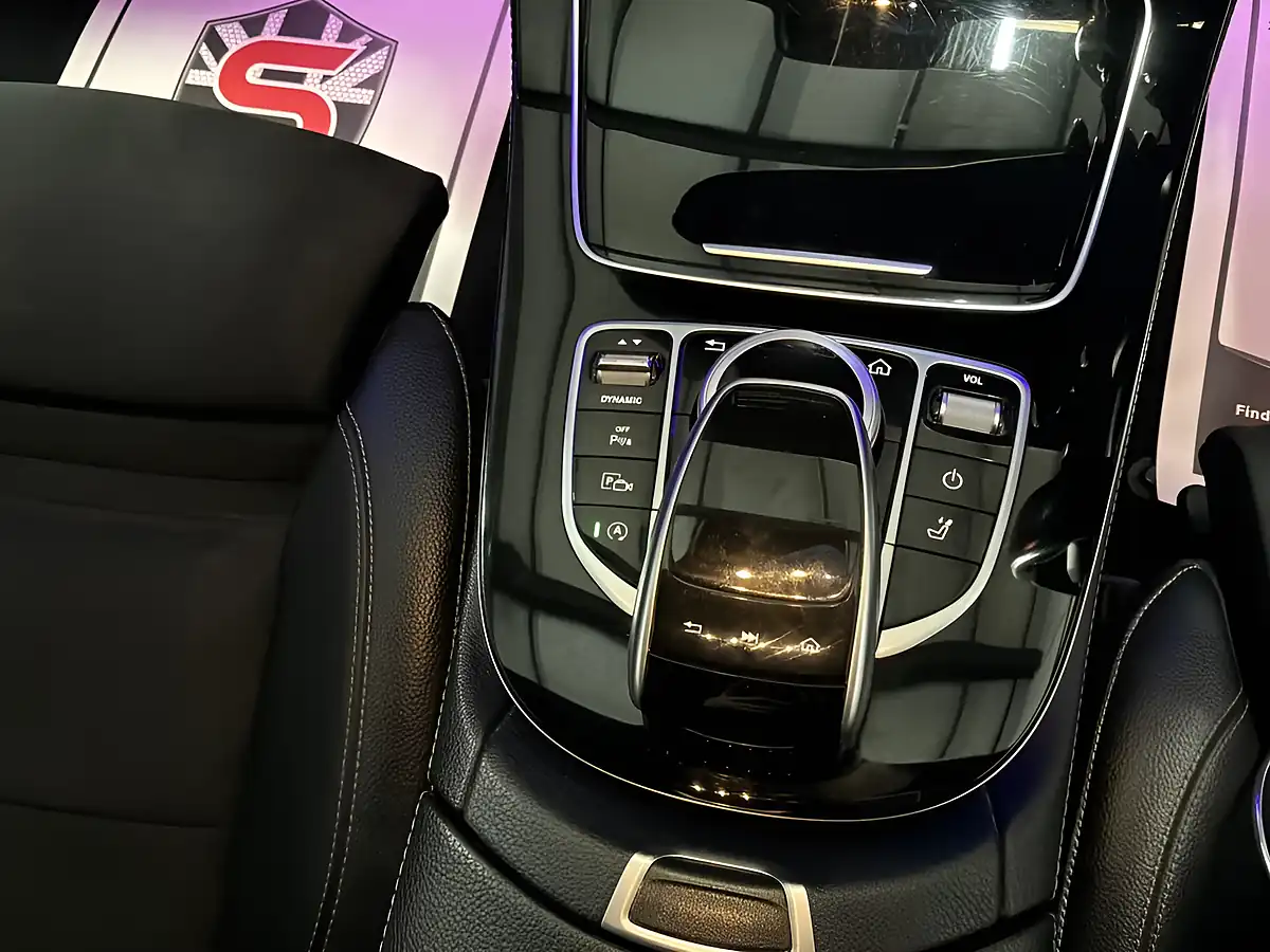 Used 2017 Mercedes-Benz E-Class AMG Line White - Interior and Exterior details 17