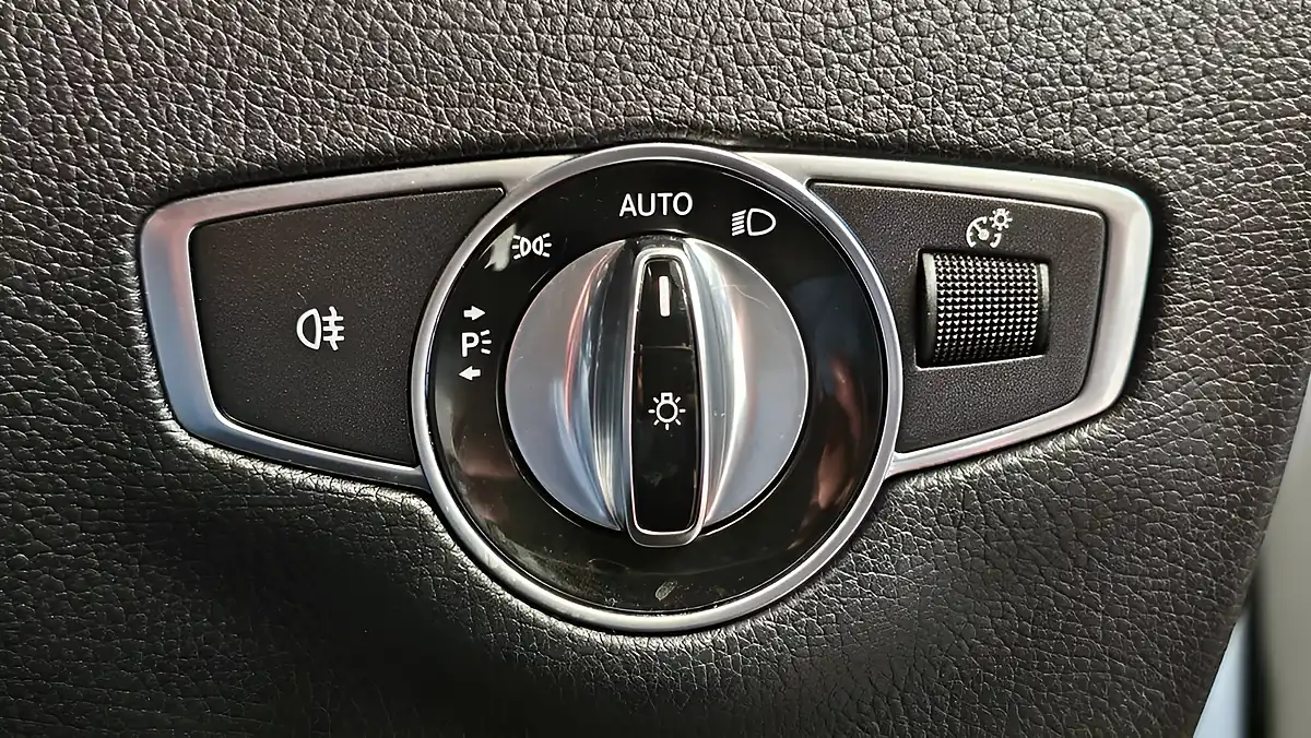 Used 2017 Mercedes-Benz E-Class AMG Line White - Interior and Exterior details 16