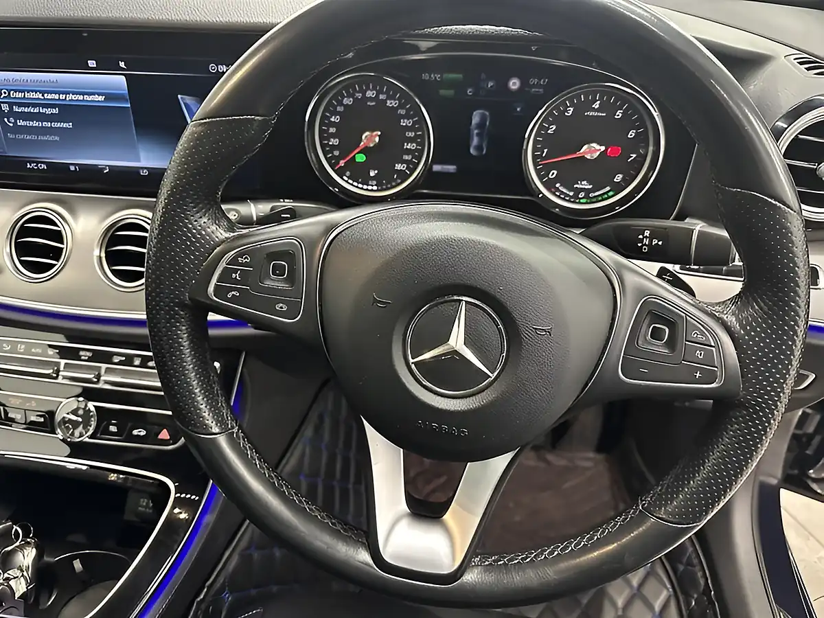Used 2017 Mercedes-Benz E Class Se (premium) Blue - Interior and Exterior details 15