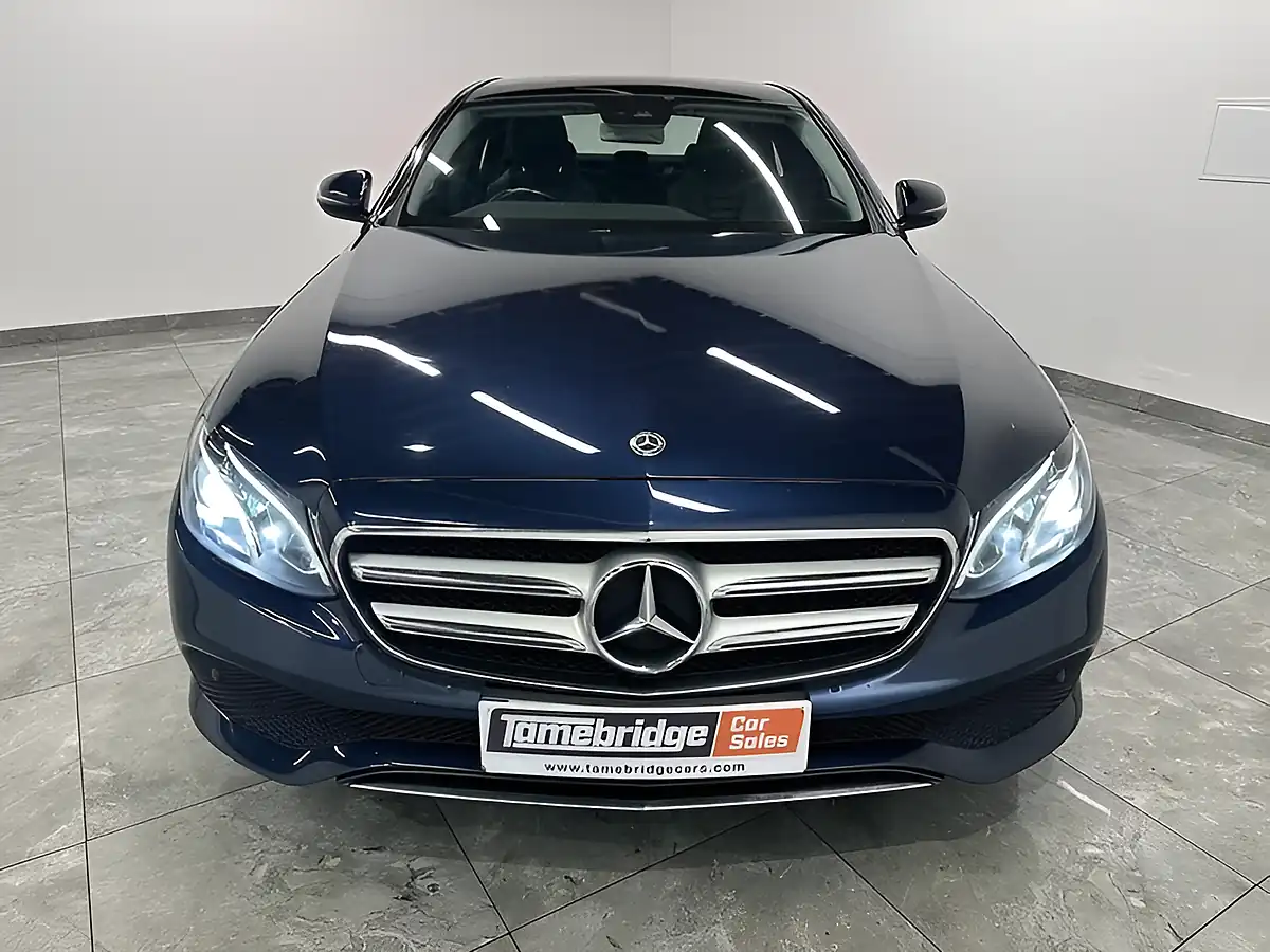 Used 2017 Mercedes-Benz E Class Se (premium) Blue - Interior and Exterior details 4