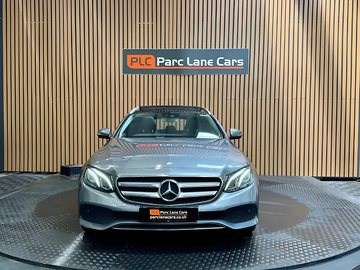 Used 2017 Mercedes-Benz E Class Se (premium) Selenite Grey - Interior and Exterior details 9