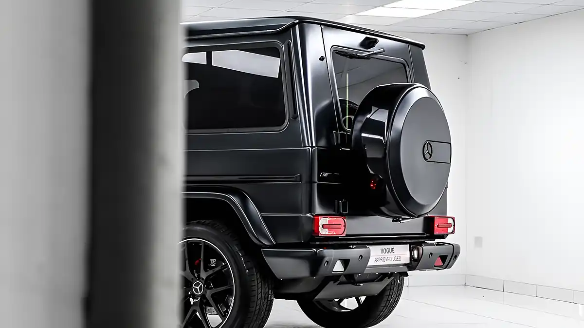 Used 2017 Mercedes-Benz G Class Black - Interior and Exterior details 12