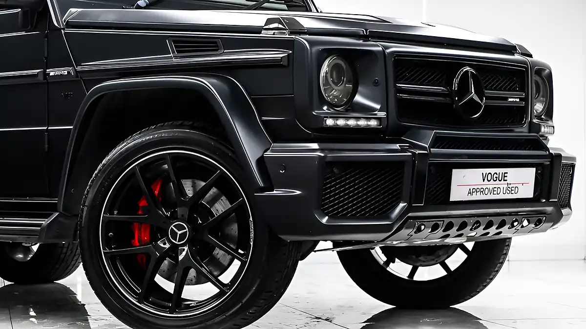Used 2017 Mercedes-Benz G Class Black - Interior and Exterior details 3
