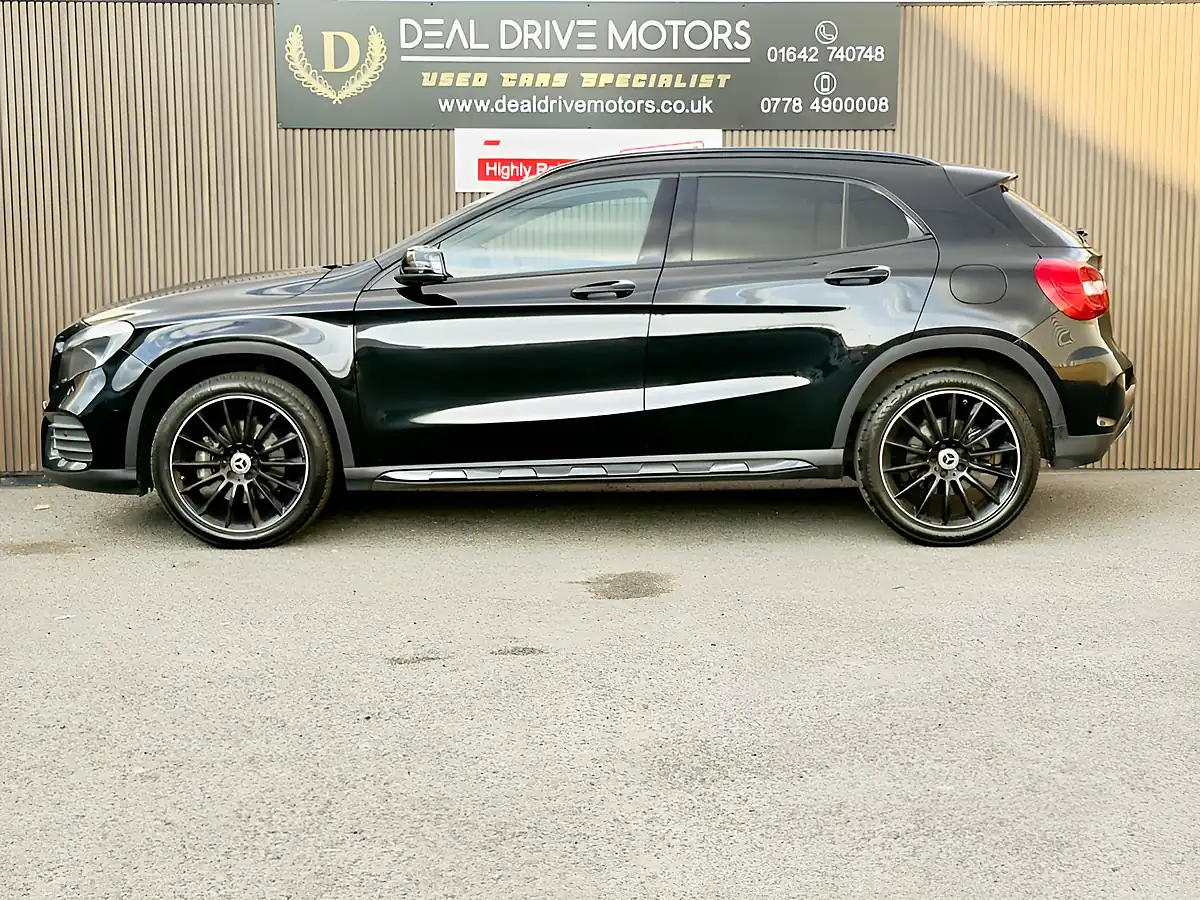 Used 2017 Mercedes-Benz Gla AMG Line Black - Interior and Exterior details 4