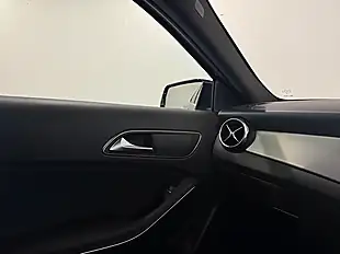 Used 2017 Mercedes-Benz Gla AMG Line Blue - Interior and Exterior details 17
