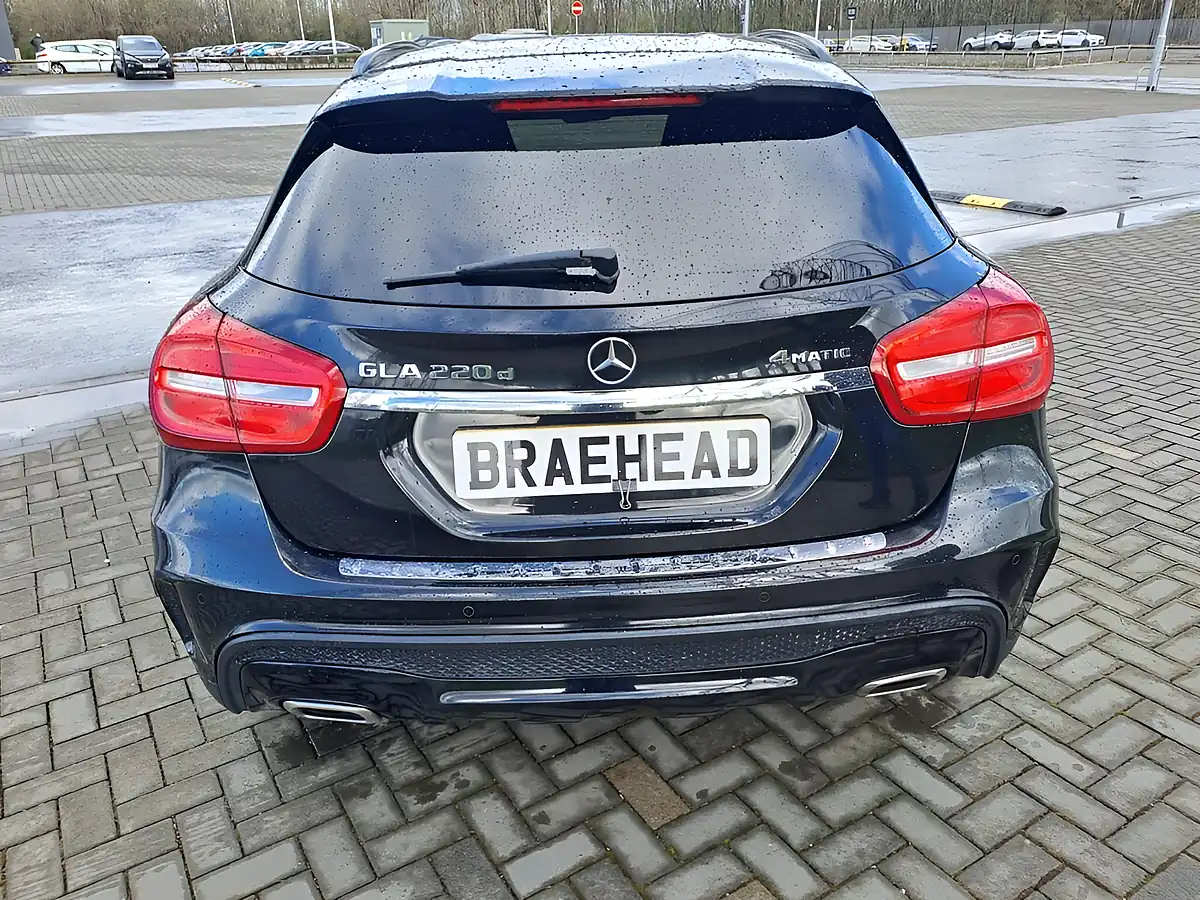 Used 2017 Mercedes-Benz Gla AMG Line (premium) Black - Interior and Exterior details 5