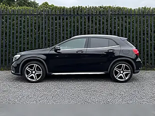 Used 2017 Mercedes-Benz Gla AMG Line (premium) Black - Interior and Exterior details 5