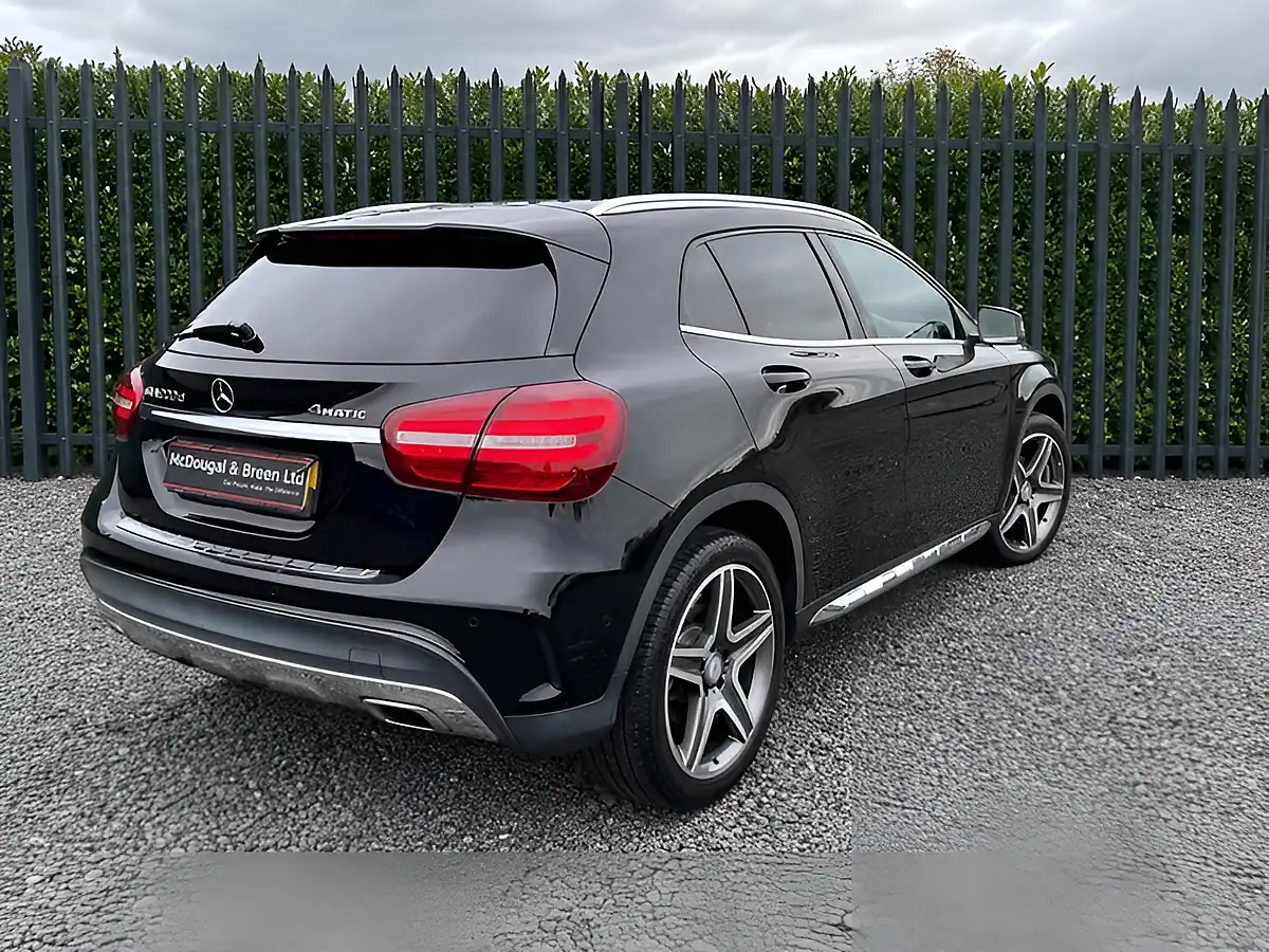 Used 2017 Mercedes-Benz Gla AMG Line (premium) Black - Interior and Exterior details 9