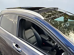 Used 2017 Mercedes-Benz Gla AMG Line Premium+ Cavansite Blue - Interior and Exterior details 8