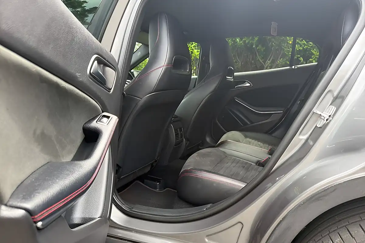 Used 2017 Mercedes-Benz Gla AMG Line Premium Grey - Interior and Exterior details 10