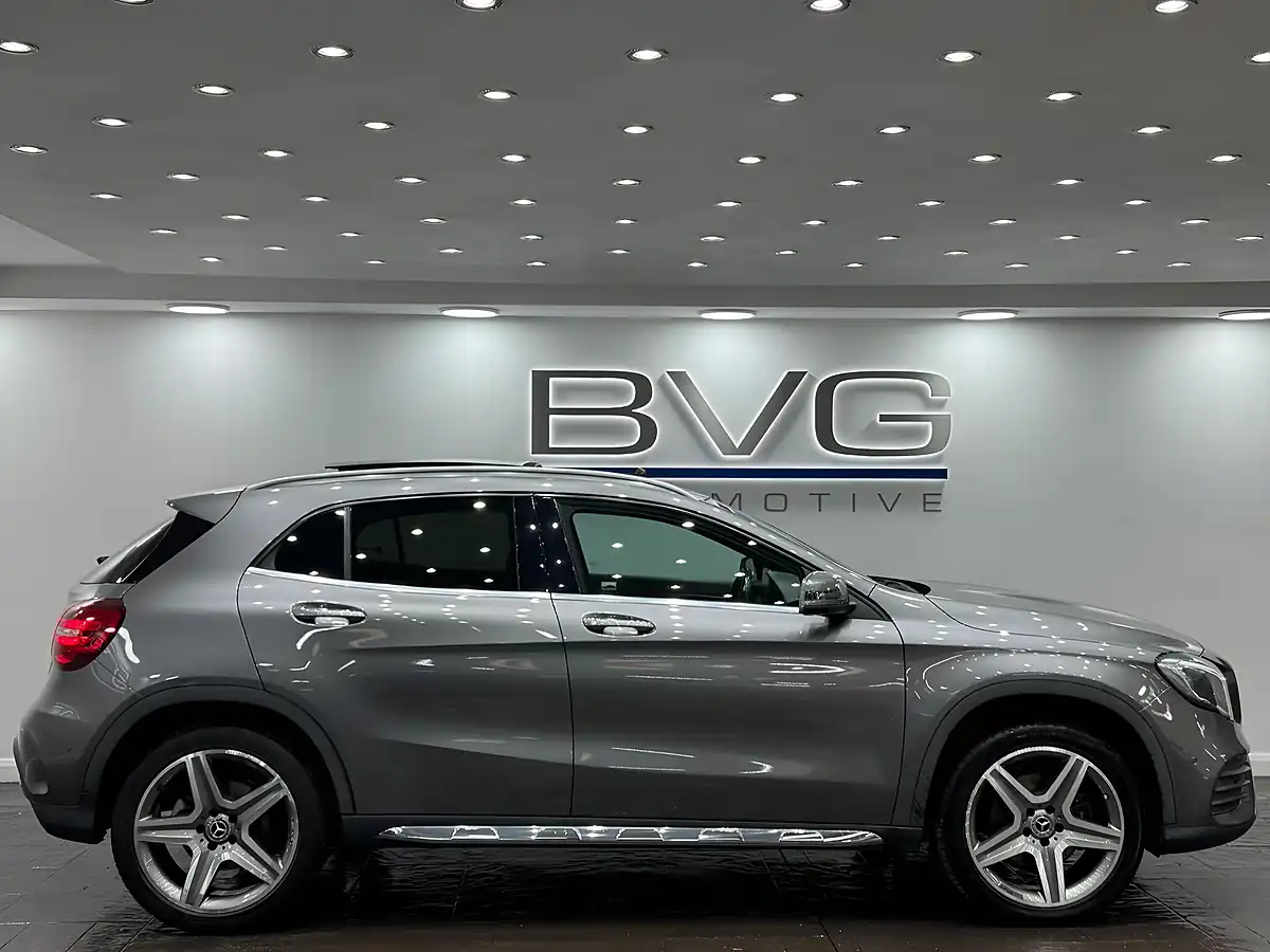 Used 2017 Mercedes-Benz Gla AMG Line (premium Plus) Grey - Interior and Exterior details 8