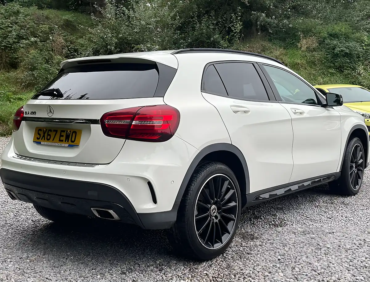 Used 2017 Mercedes-Benz Gla AMG Line Premium Polar White - Interior and Exterior details 3
