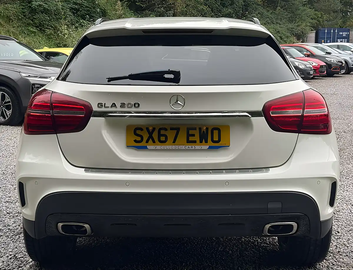 Used 2017 Mercedes-Benz Gla AMG Line Premium Polar White - Interior and Exterior details 4
