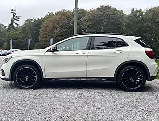 Used 2017 Mercedes-Benz Gla AMG Line Premium Polar White - Interior and Exterior details 6