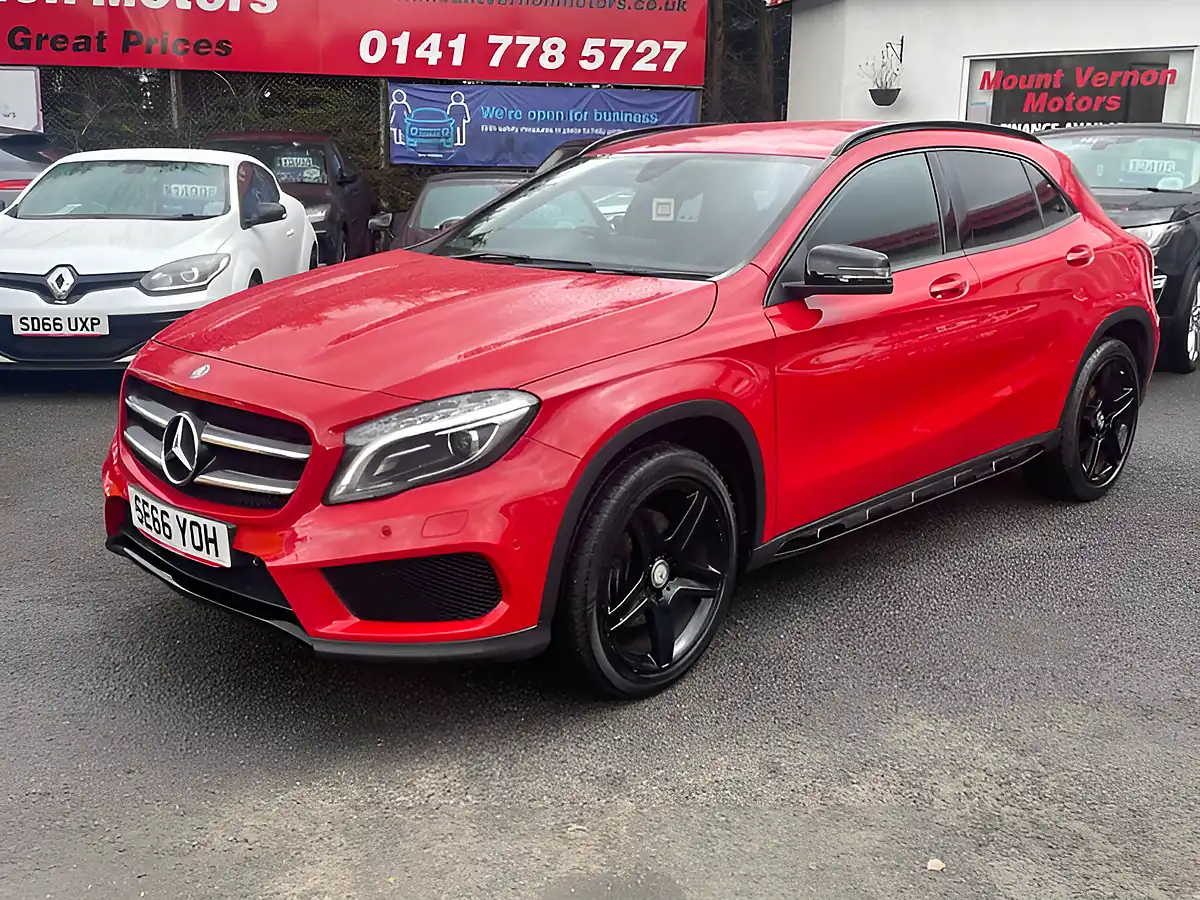 Used 2017 Mercedes-Benz Gla AMG Line (premium) Red - Interior and Exterior details 2
