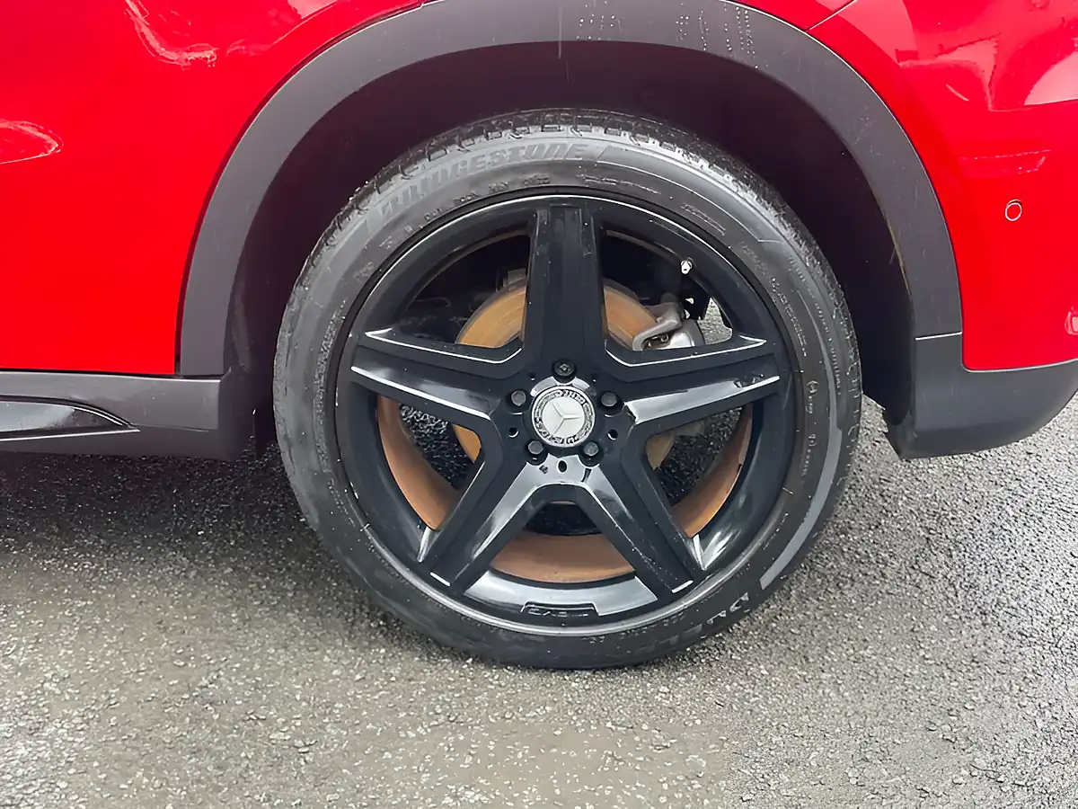 Used 2017 Mercedes-Benz Gla AMG Line (premium) Red - Interior and Exterior details 5