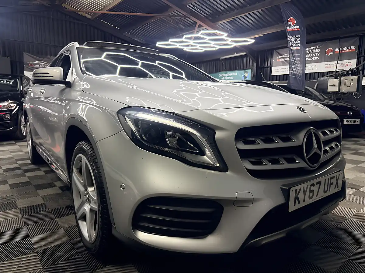 Used 2017 Mercedes-Benz Gla AMG Line Silver - Interior and Exterior details 11