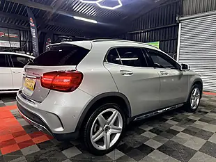 Used 2017 Mercedes-Benz Gla AMG Line Silver - Interior and Exterior details 3