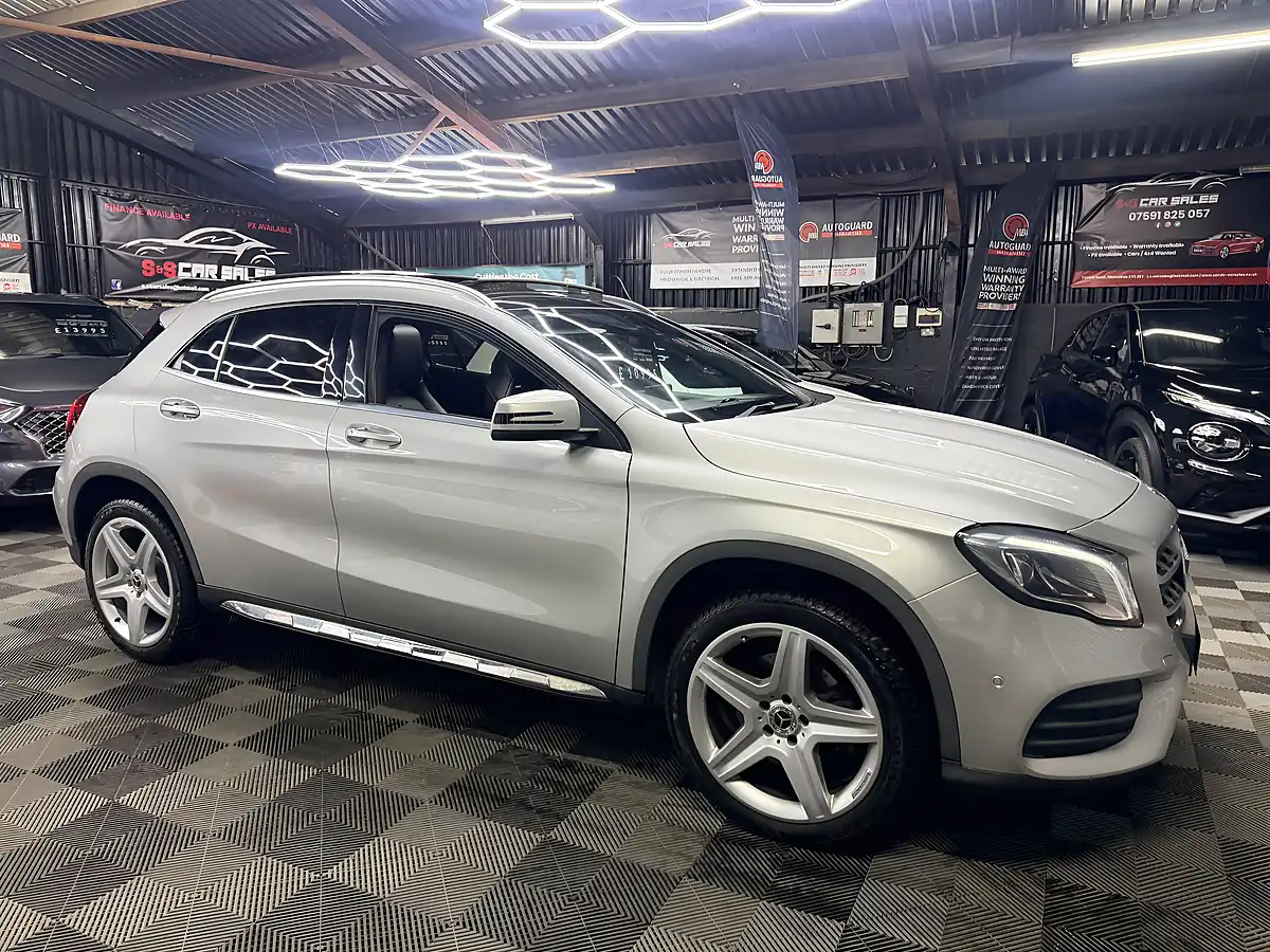 Used 2017 Mercedes-Benz Gla AMG Line Silver - Interior and Exterior details 5