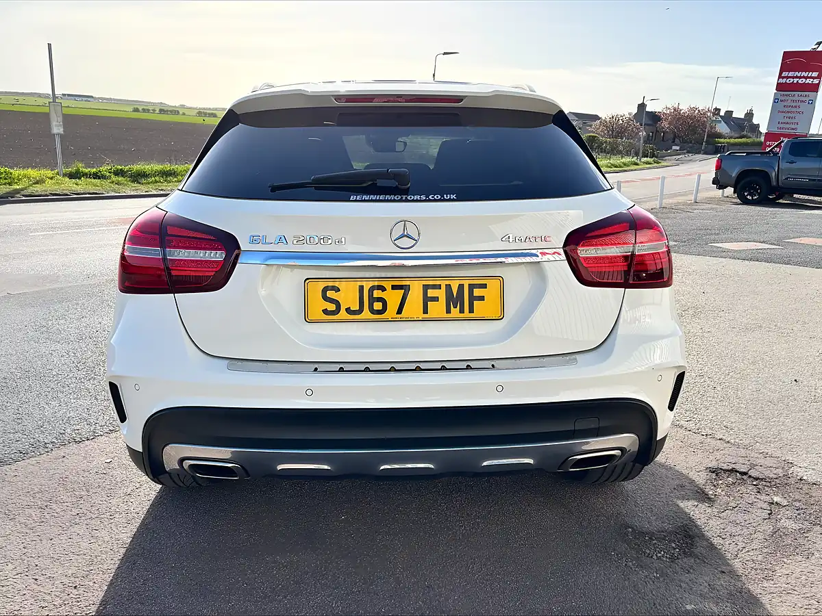 Used 2017 Mercedes-Benz Gla AMG Line White - Interior and Exterior details 7