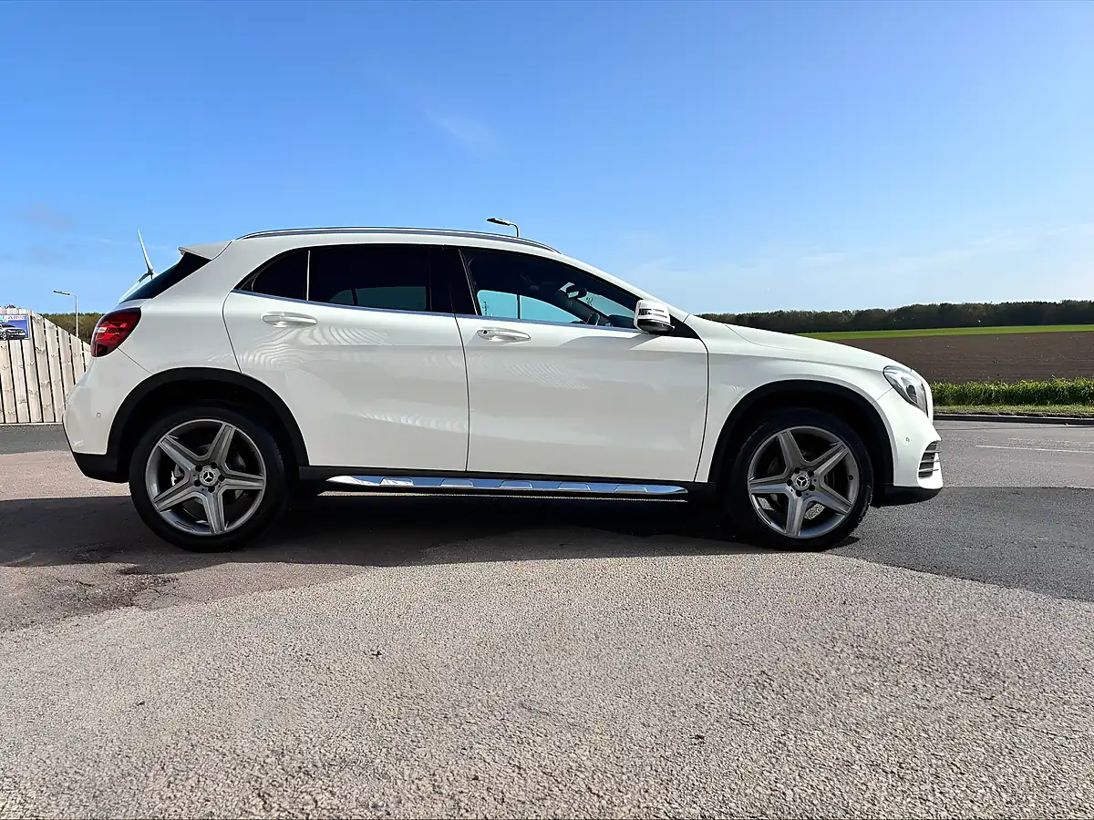 Used 2017 Mercedes-Benz Gla AMG Line White - Interior and Exterior details 9