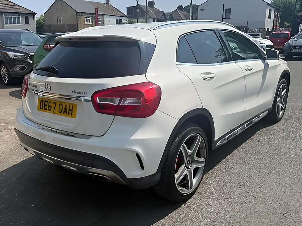 Used 2017 Mercedes-Benz Gla AMG Line White - Interior and Exterior details 7