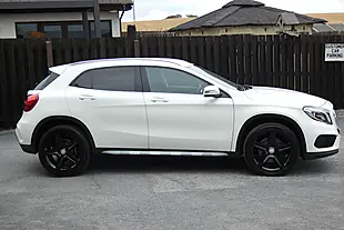 Used 2017 Mercedes-Benz Gla AMG Line White - Interior and Exterior details 2