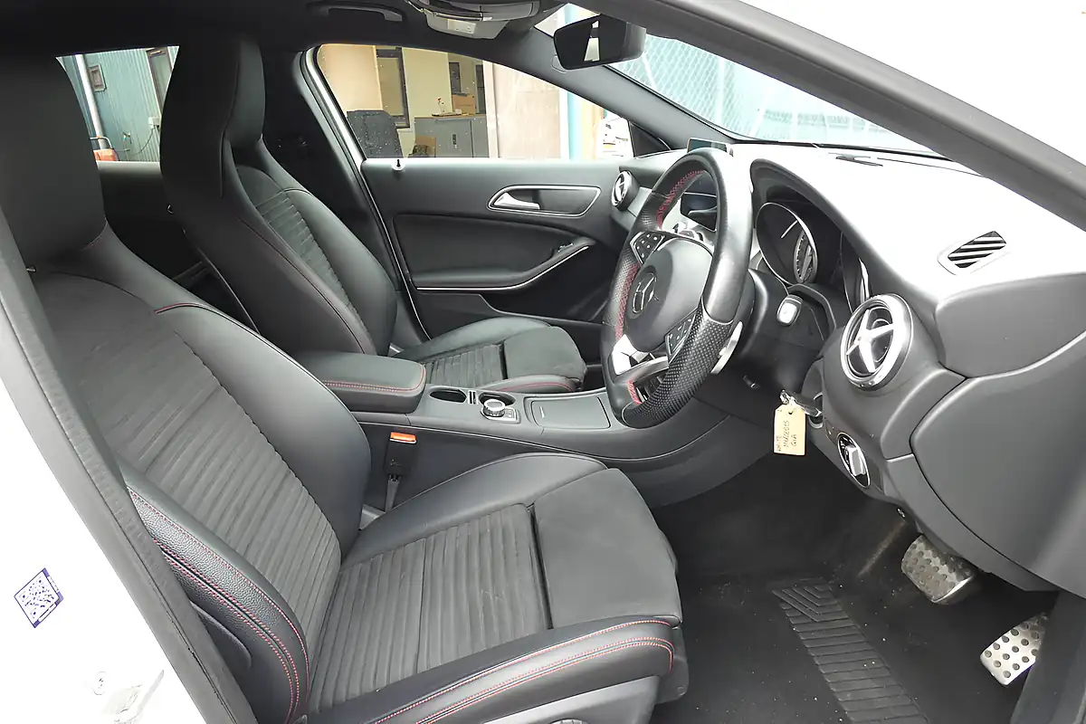 Used 2017 Mercedes-Benz Gla AMG Line White - Interior and Exterior details 9