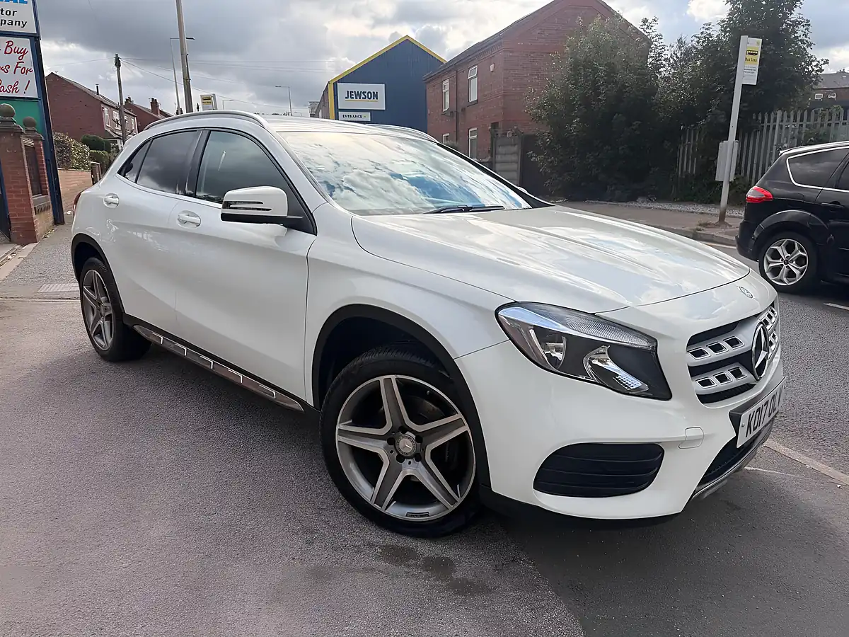Used 2017 Mercedes-Benz Gla AMG Line White - Interior and Exterior details 2