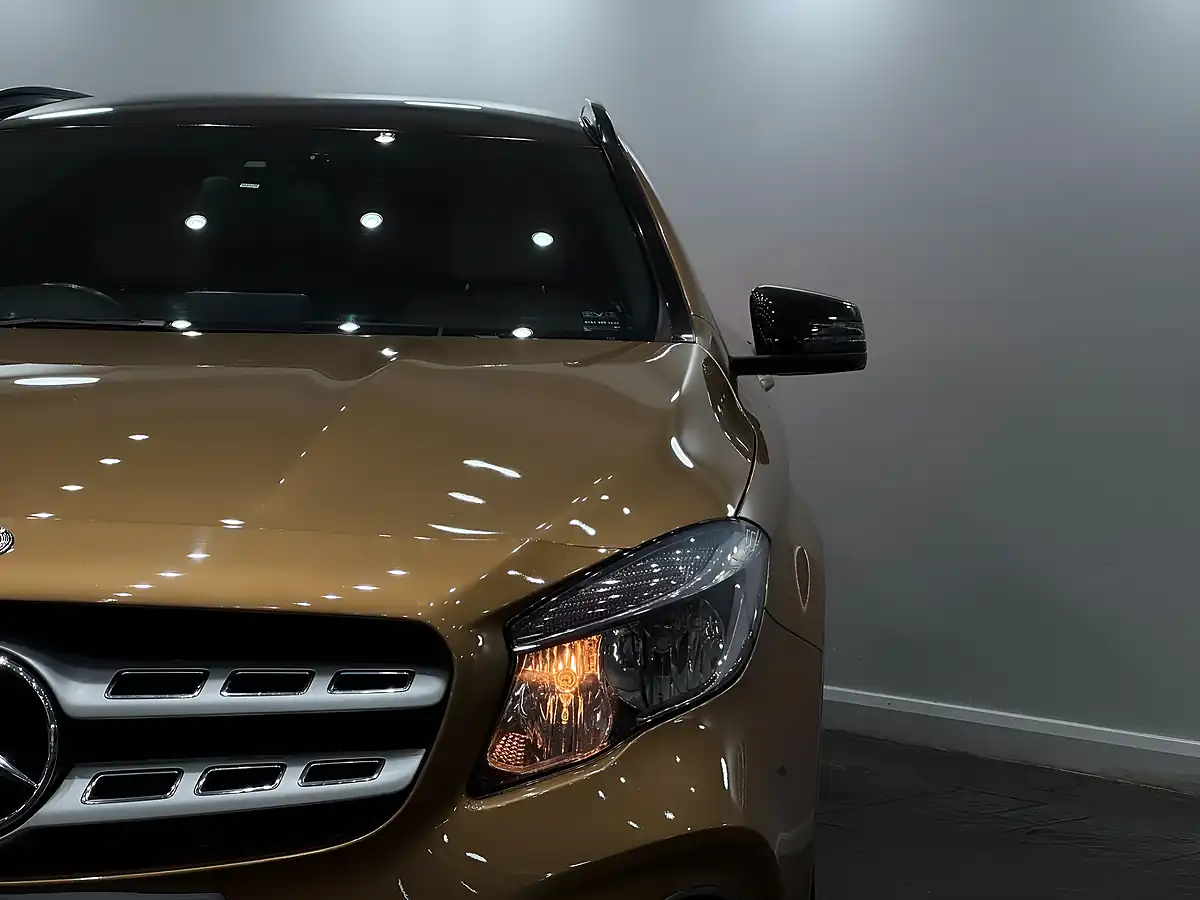 Used 2017 Mercedes-Benz Gla Se Beige - Interior and Exterior details 10