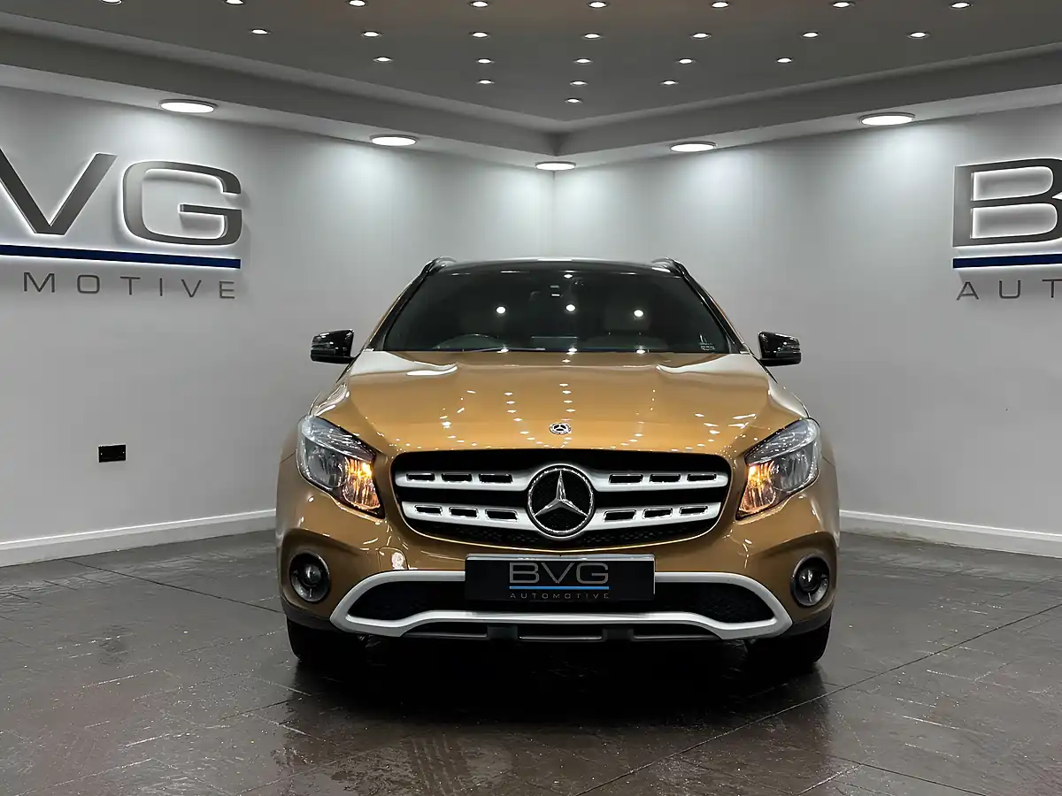 Used 2017 Mercedes-Benz Gla Se Beige - Interior and Exterior details 4