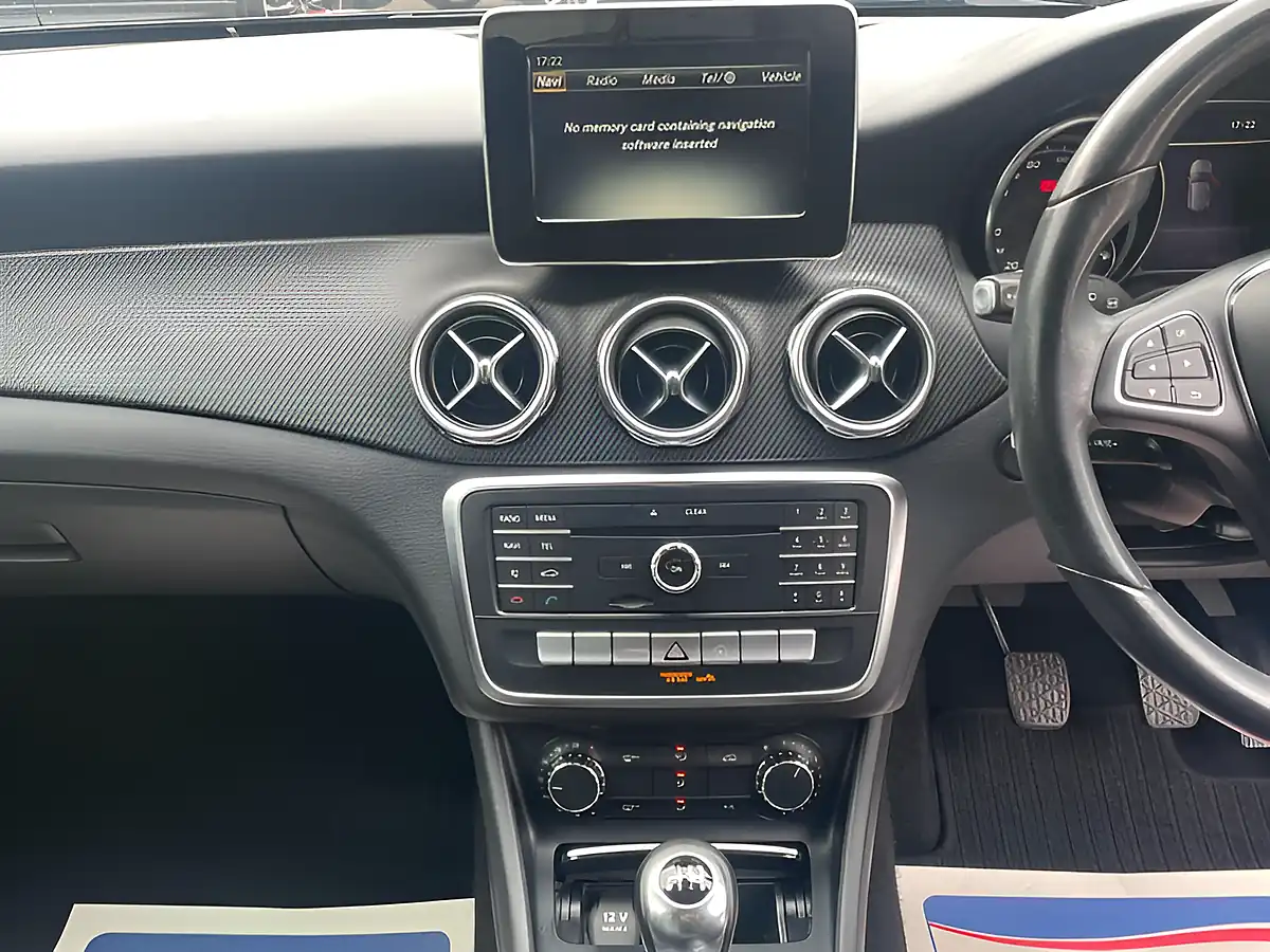 Used 2017 Mercedes-Benz Gla Se Black - Interior and Exterior details 14