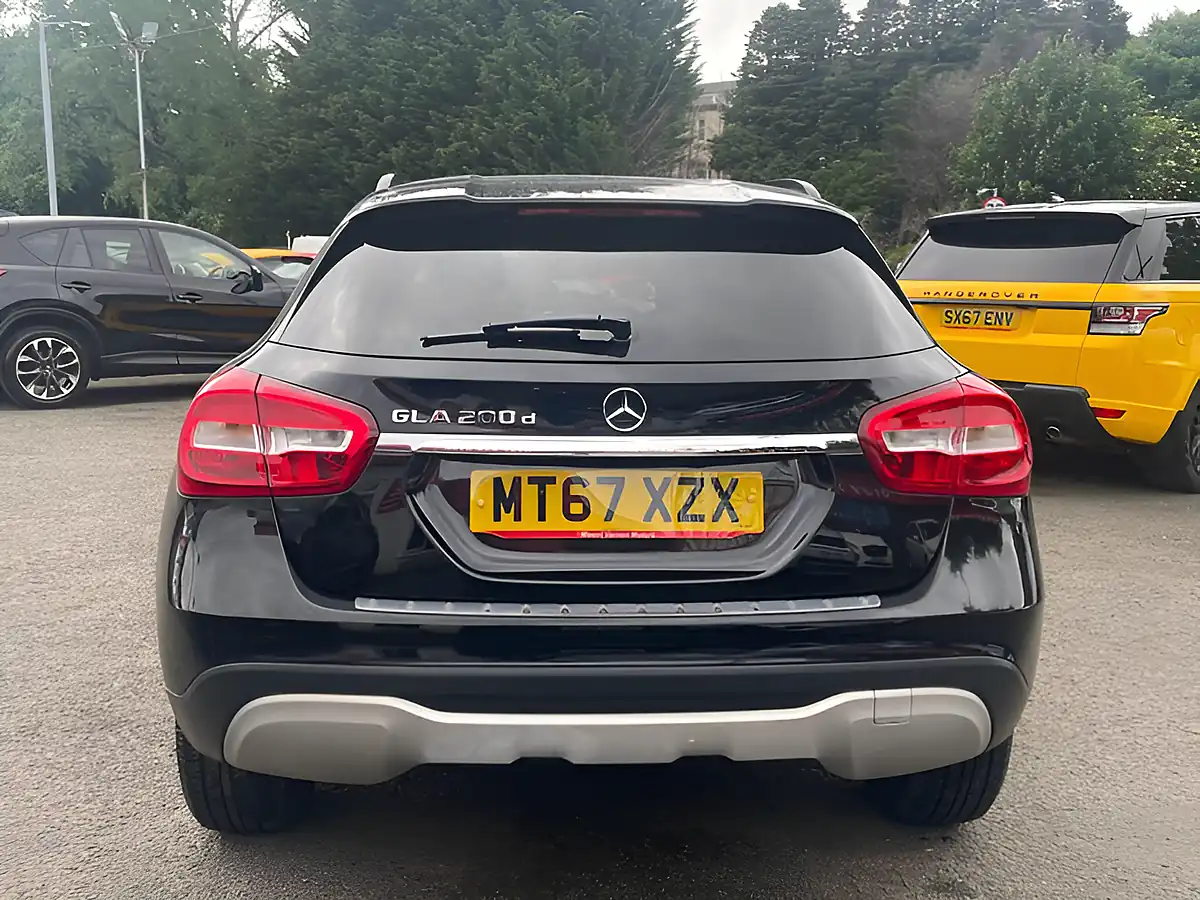 Used 2017 Mercedes-Benz Gla Se Black - Interior and Exterior details 6