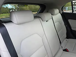 Used 2017 Mercedes-Benz Gla Se Grey - Interior and Exterior details 11