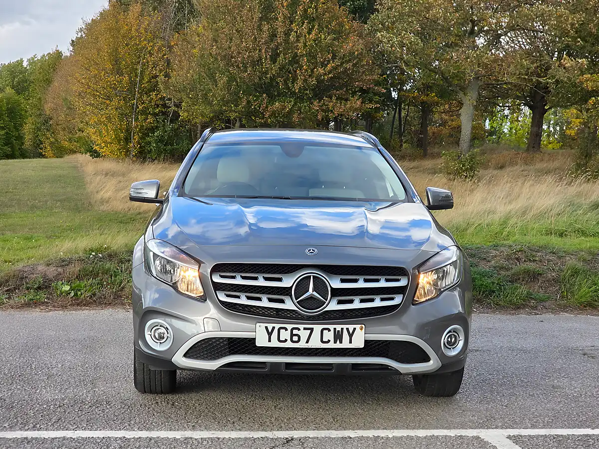 Used 2017 Mercedes-Benz Gla Se Grey - Interior and Exterior details 2