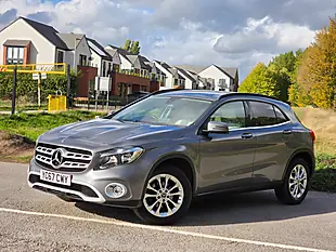 Used 2017 Mercedes-Benz Gla Se Grey - Interior and Exterior details 3